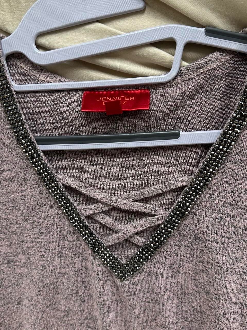 Jennifer Lopez Official Black Rhinestone V Neck Light Purple Long Sleeve. — image 2 of 4